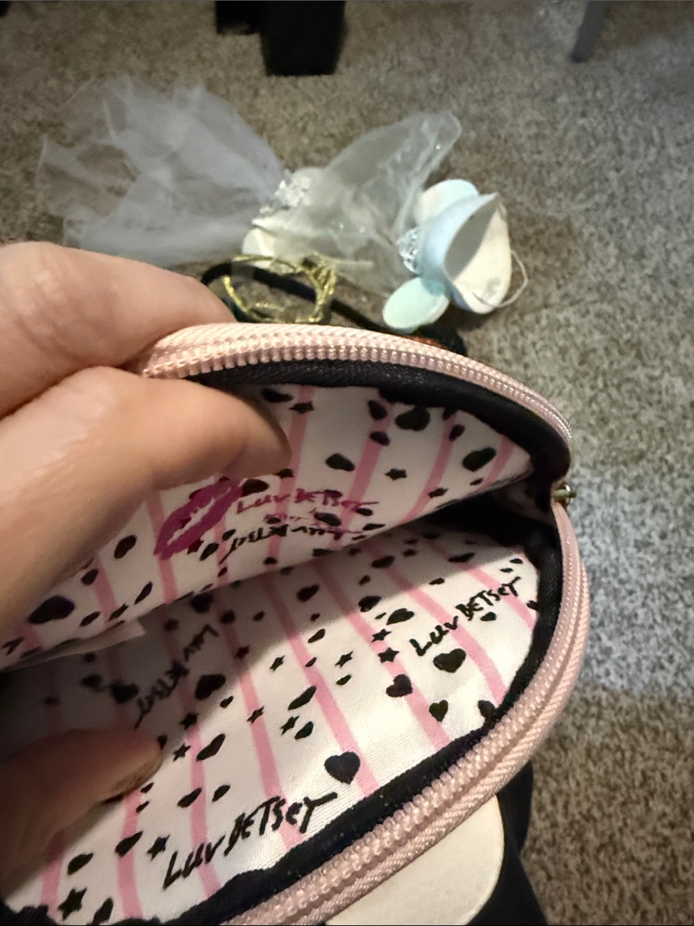 Disney loot! - Picture 4 of 6